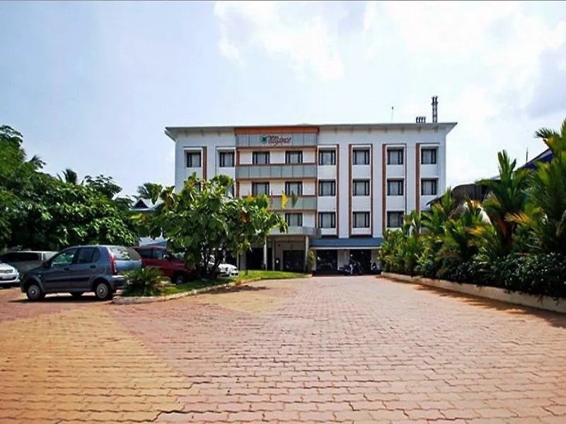 Hotel Elegance Kaladi